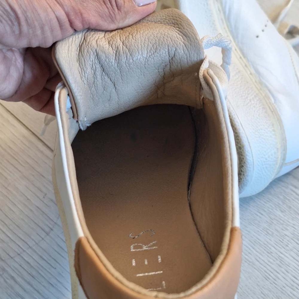 Ateliers White Leather Sneakers 38